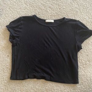 ARITZIA by TNA Golden black cropped top size Large
